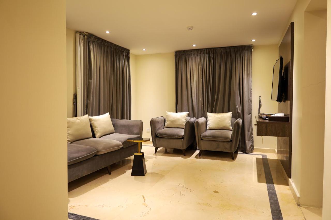 ריאד Tura Residence מראה חיצוני תמונה